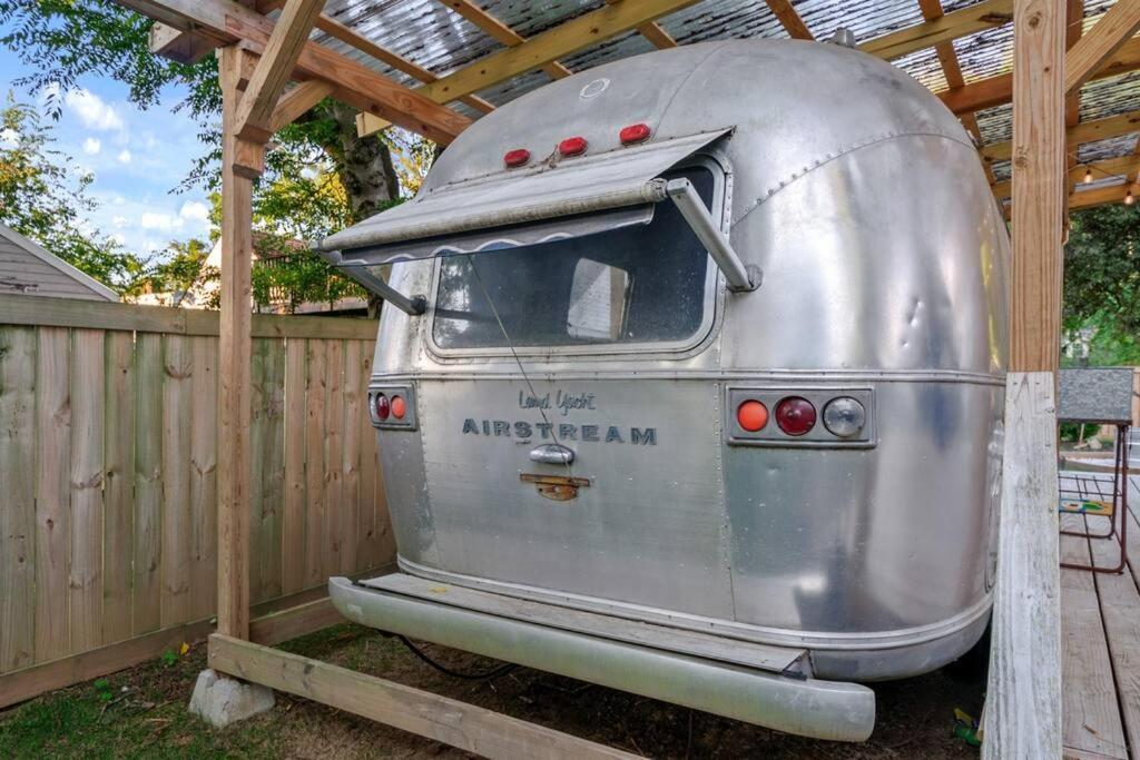 The Wingate Nashville Hot Tub & Airstream Oasis Exterior photo